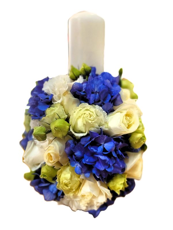 LUMANARE DE BOTEZ CU HORTENSII, TRANDAFIRI SI LISIANTHUS