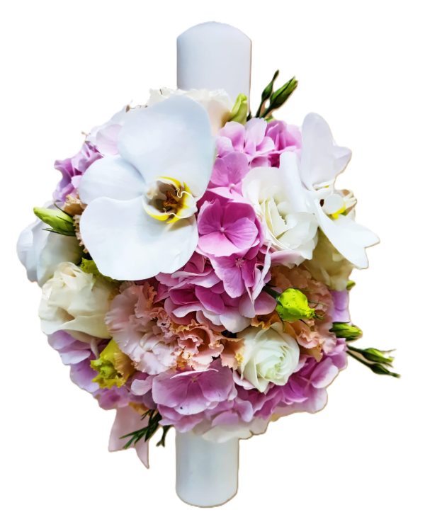 LUMANARE DE BOTEZ DELICATA CU HORTENSII, LISIANTHUS SI ORHIDEE