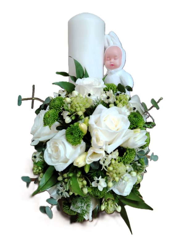 LUMANARE DE BOTEZ GINGASA CU TRANDAFIRI, ORNITHOGALUM SI SANTINI