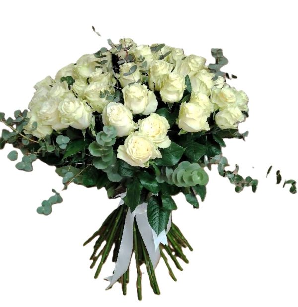 BUCHET ELEGANT CU TRANDAFIRI ALBI