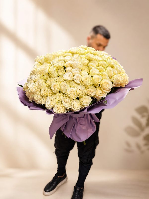BUCHET GRANDIOS 201 TRANDAFIRI ALBI