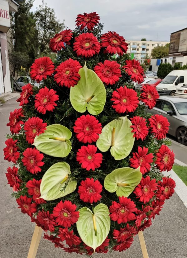 COROANA FUNERARA GERBERA SI ANTHURIUM